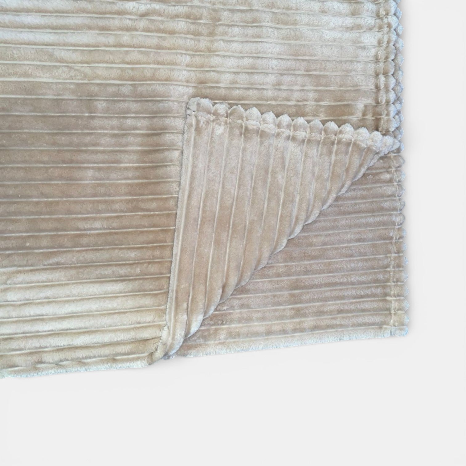 Manta Mallow Premium Beige